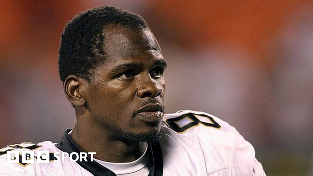 Former Patriots receiver David Patten dies in motorcycle crash at 47