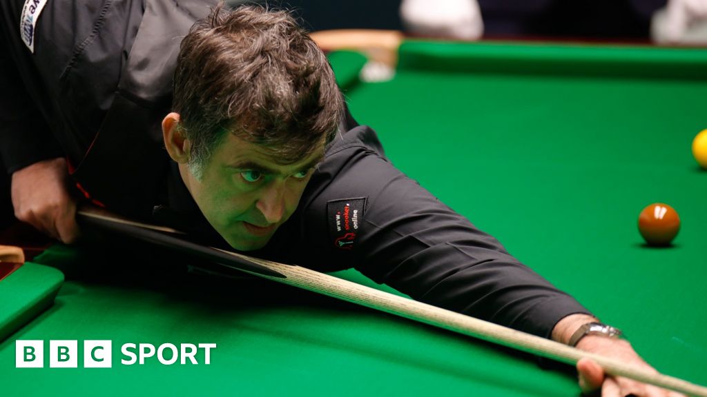 What is snooker? Rules, points, colours and set-up explained - BBC Sport