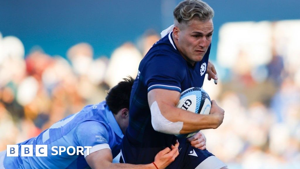 Van der Merwe record as Scots survive Uruguay scare