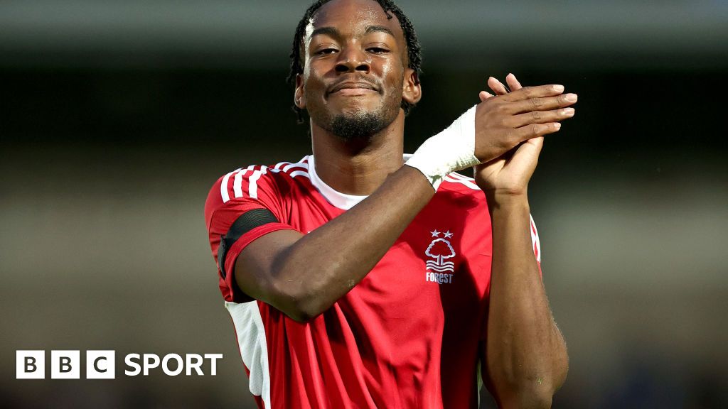 'Nottingham Forest is the step up I wanted' - Elanga - BBC Sport