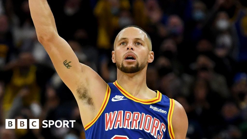 NBA: Stephen Curry Scores 50 As Golden State Warriors Beat Atlanta ...