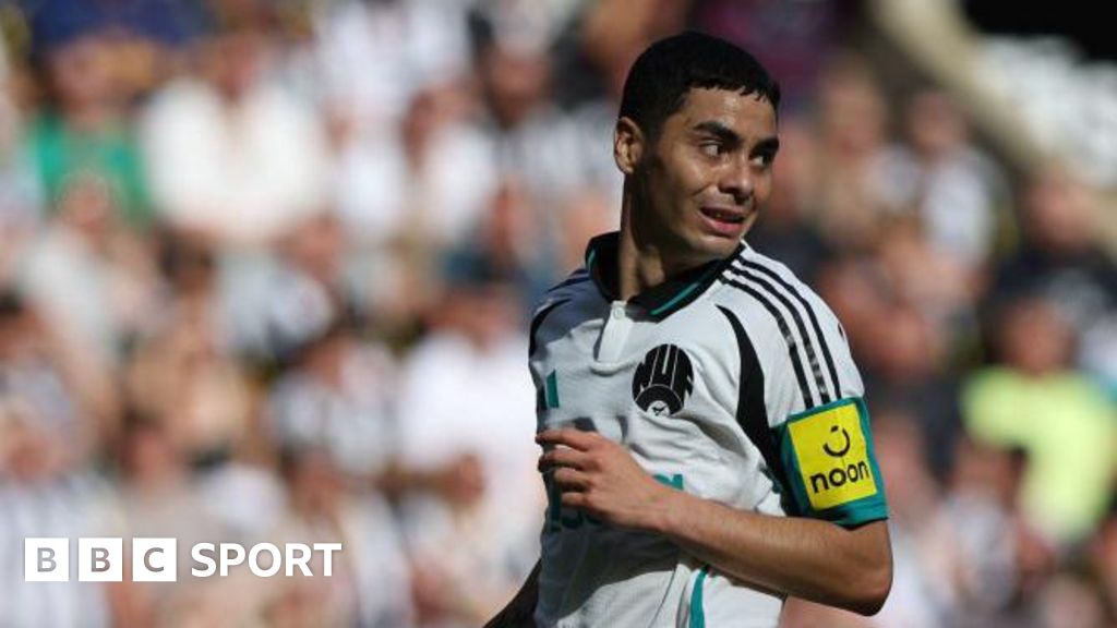 Charlotte FC Negotiates Signing of Almiron