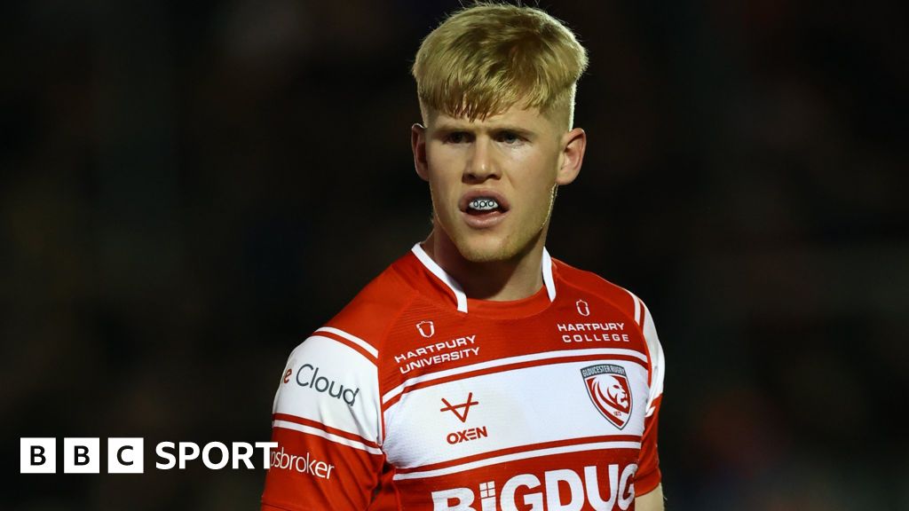 Barton Gloucester flyhalf extends contract BBC Sport
