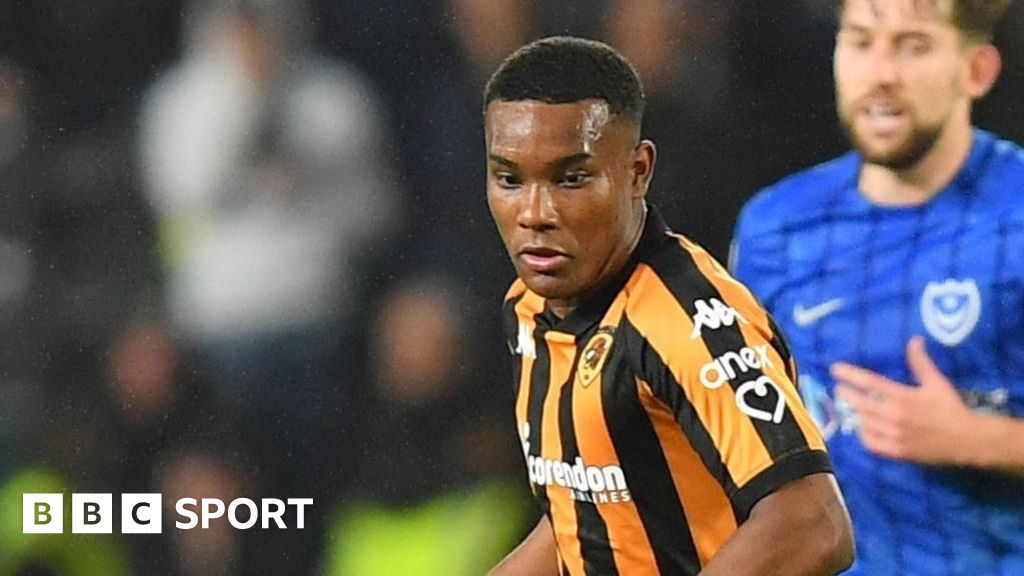 Oscar Zambrano: Hull City midfielder suspended by Conmebol for doping breach