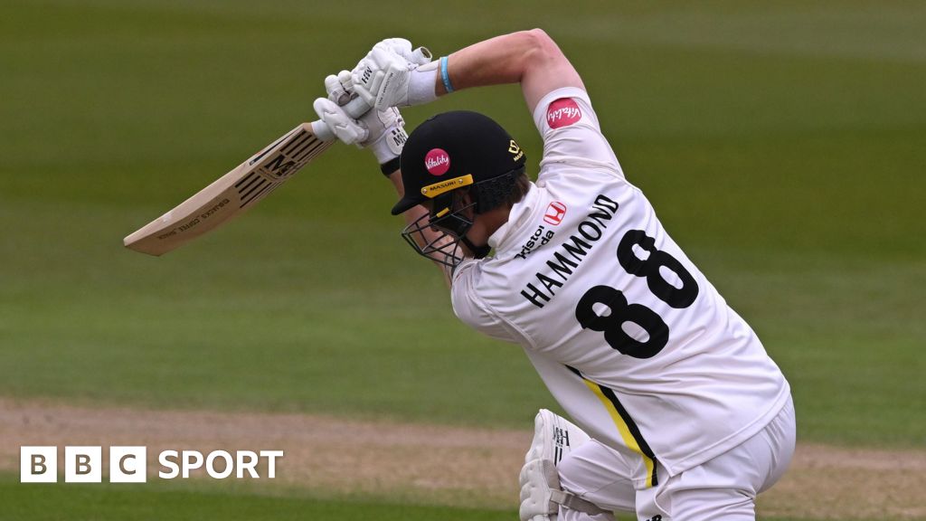 County Championship: Gloucestershire edge into lead against Middlesex-ZoomTech News