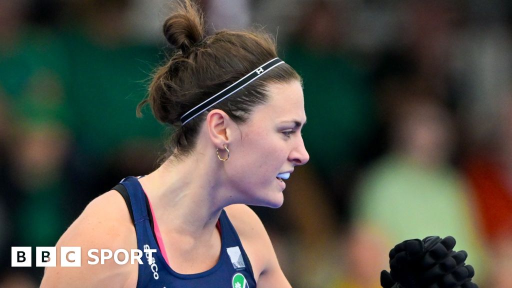 Ireland women see off Ukraine in second pool game