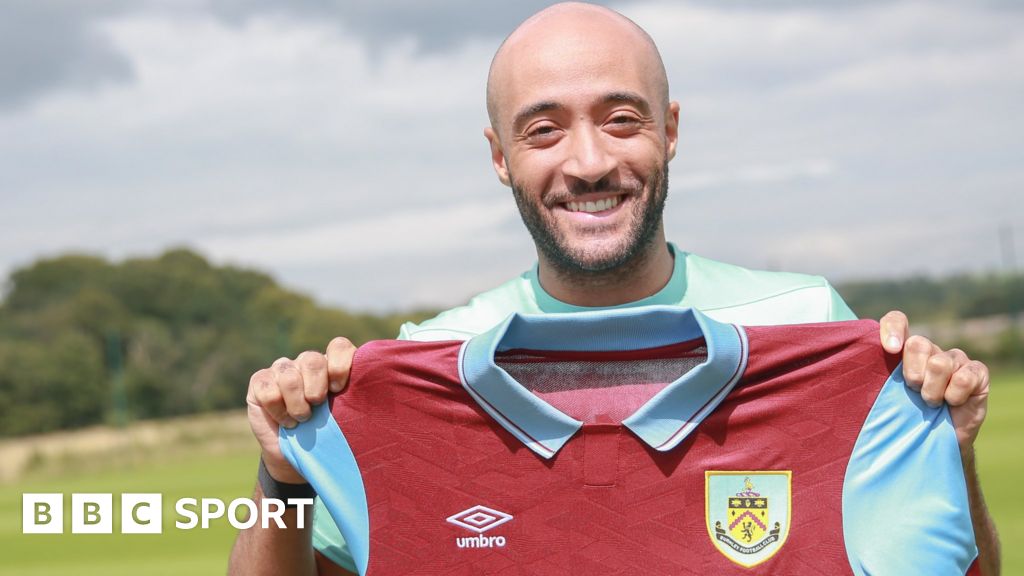 Nathan Redmond: Burnley sign free agent winger on two-year deal - BBC Sport