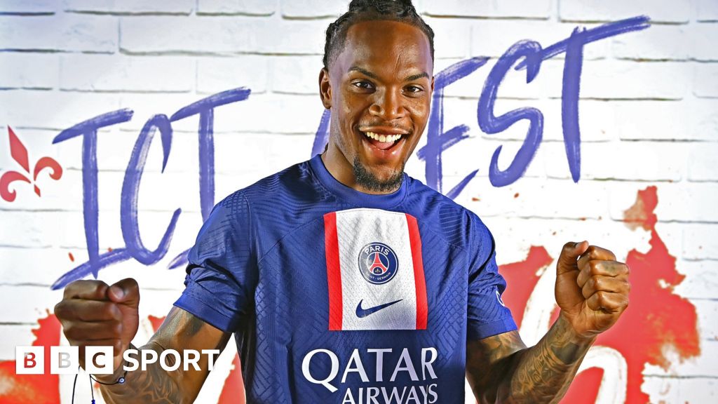 Renato Sanches: Portugal midfielder signs five-year deal with PSG