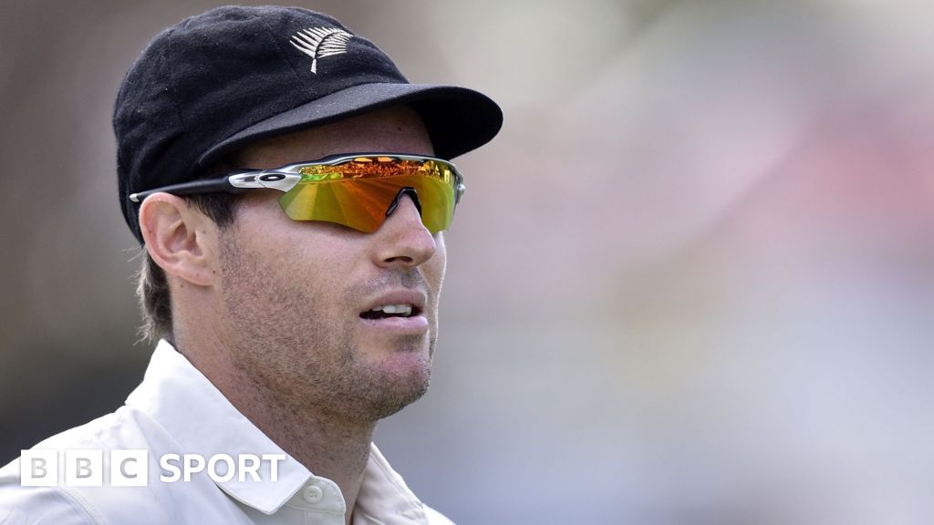 Doug Bracewell: NZ cricketer punished for drink-driving over dead cockatoo incident