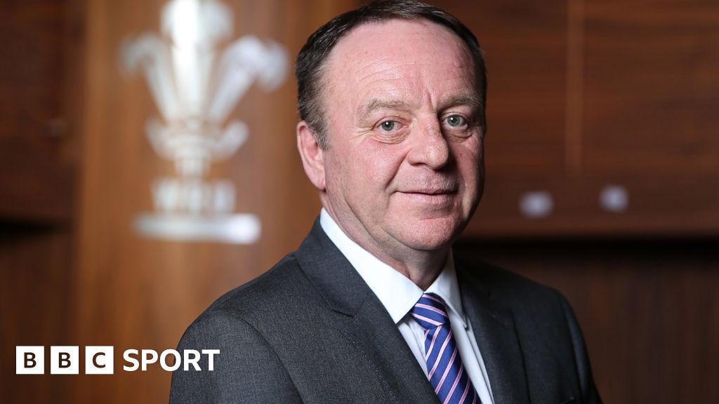 WRU chief executive Steve Phillips hopes for £30-£40m package by end of January