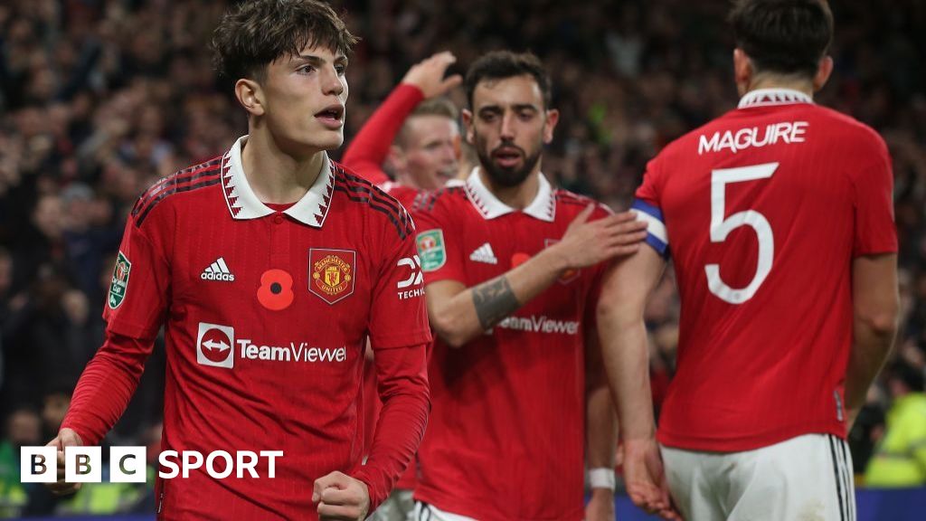 Carabao Cup: Man Utd 4-2 Aston Villa: Hosts Earn Win After Frantic 