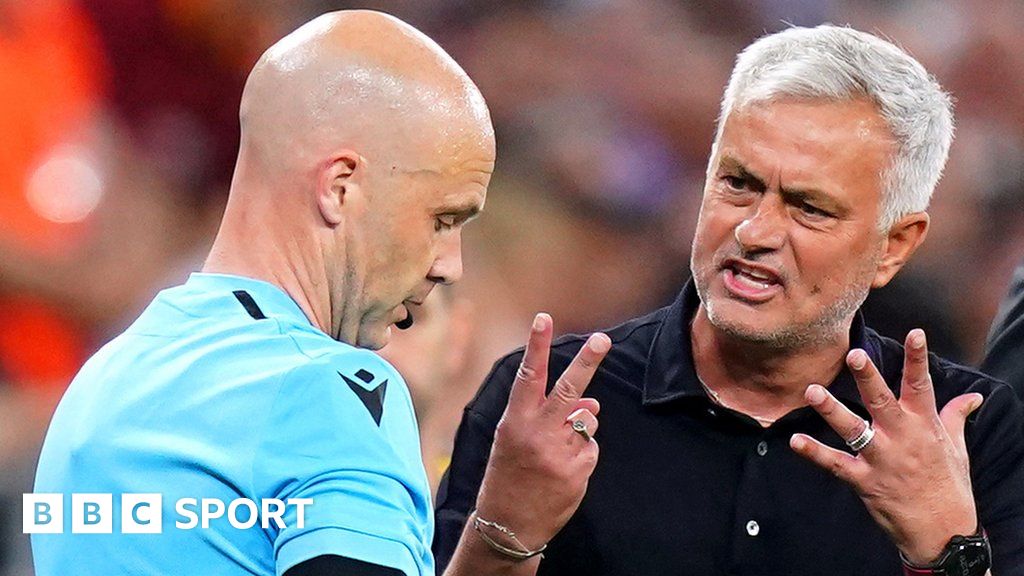 Jose Mourinho Roma Boss Banned For Four Matches For Confronting English Referee Anthony Taylor 