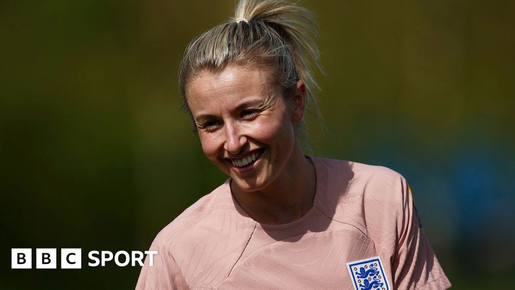 Leah Williamson: England captain 'fit and ready' to return