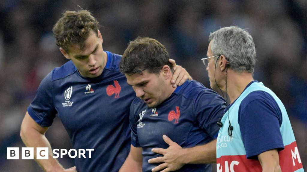 Antoine Dupont: France captain suffers fractured cheekbone in World Cup win against Namibia