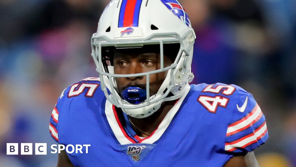 Christian Wade: NFL running back eyes rugby return after Buffalo Bills cut  - BBC Sport