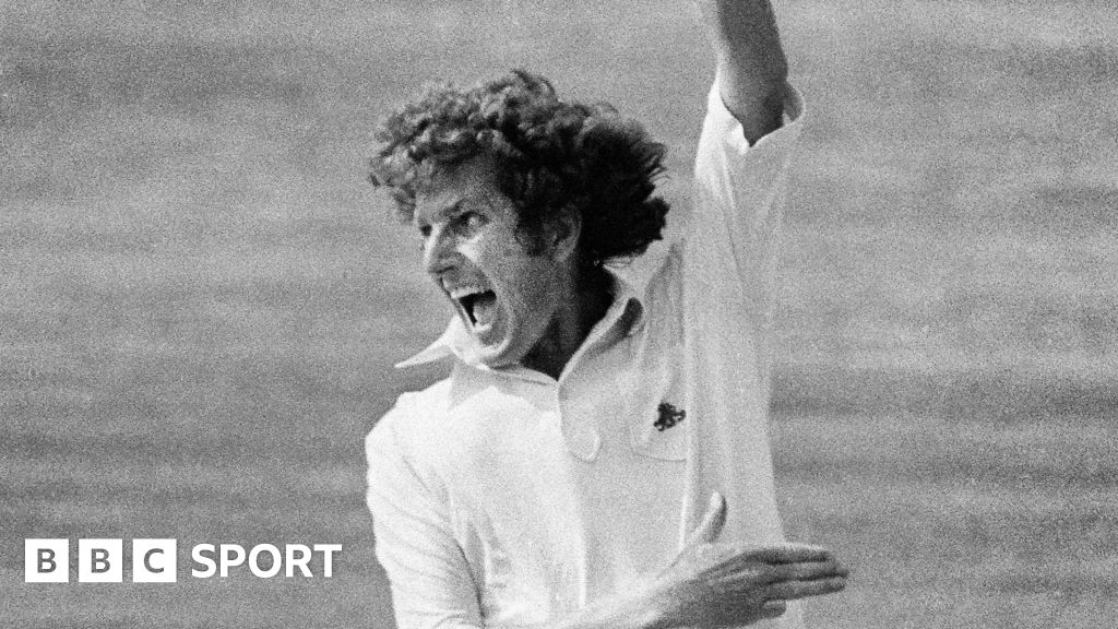 Bob Willis: Former England cricket captain dies aged 70