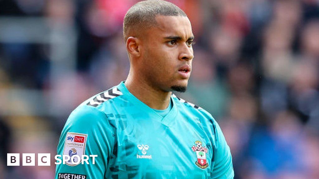 Gavin Bazunu: Southampton goalkeeper out until 2025 with Achilles tendon  injury - BBC Sport