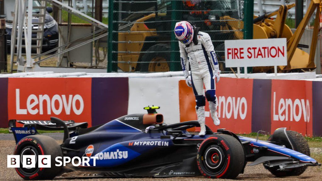 Verstappen tops Japan practice as Sargeant crashes