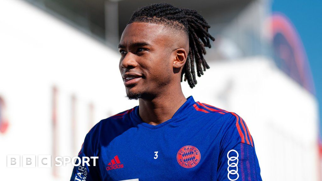 Omar Richards moves from FC Bayern to Nottingham Forest