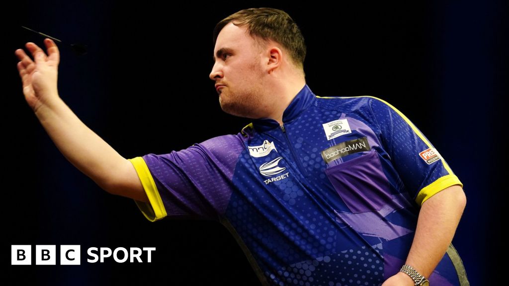Littler hits nine-darter on Players Championship debut