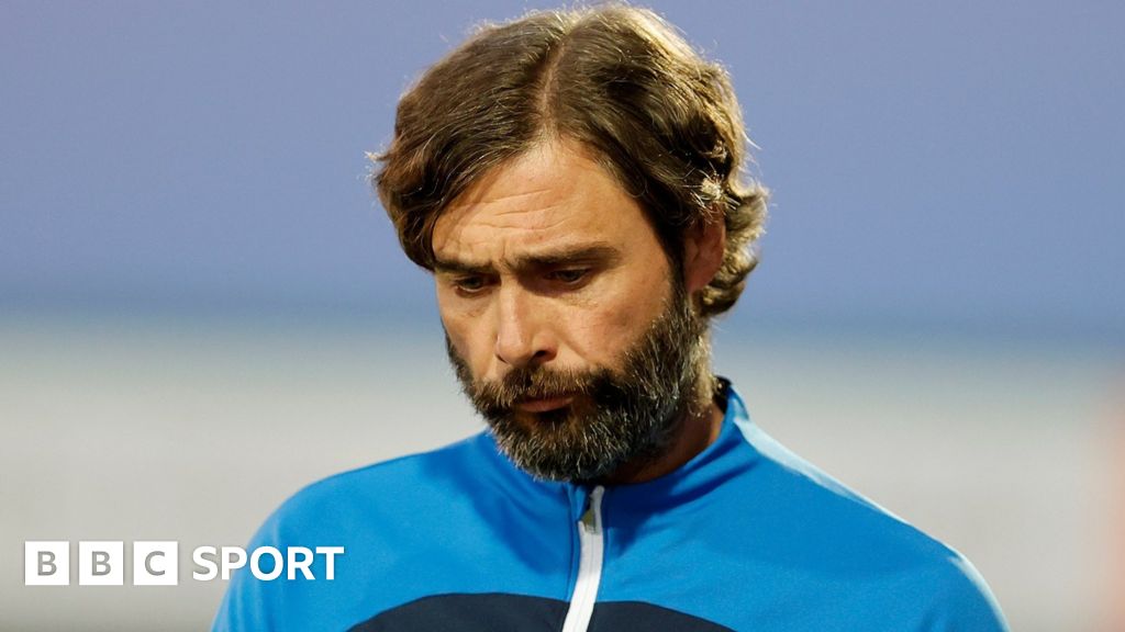 Glenavon 15 Newry City Gary Hamilton 'embarrassed and ashamed' after defeat BBC Sport