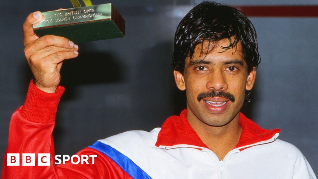 Jahangir Khan Squash legend's 555match winning run 'could be lower