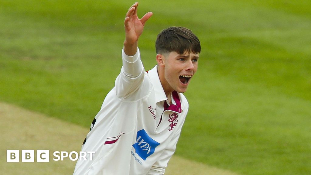 Archie Vaughan, Jack Leach Lead Somerset to Victory