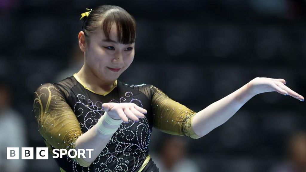 Japanese gymnast set to miss Olympics for smoking