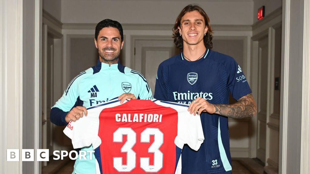 Arsenal Signs Riccardo Calafiori for £42 Million