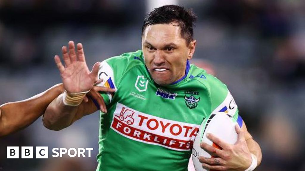 Jordan Rapana: Hull FC sign Canberra Raiders back on two-year deal from 2025-ZoomTech News