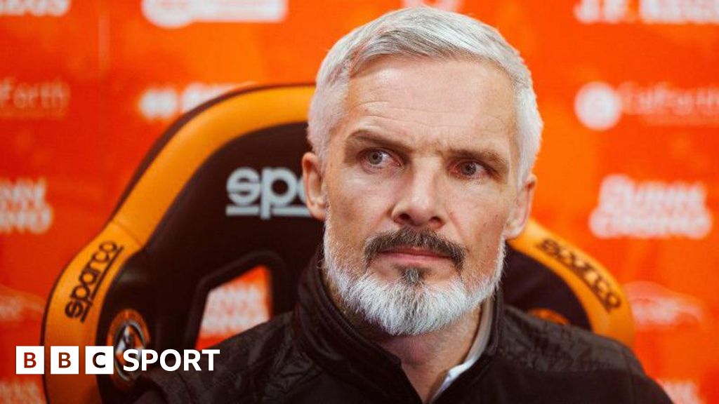 Versatility working for ‘smallest squad’ Dundee United – Jim Goodwin