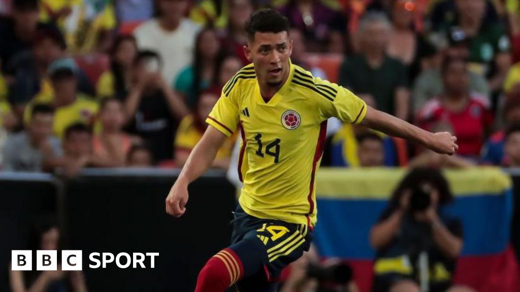 Hearts Sign Colombian Defender Andres Salazar on Loan