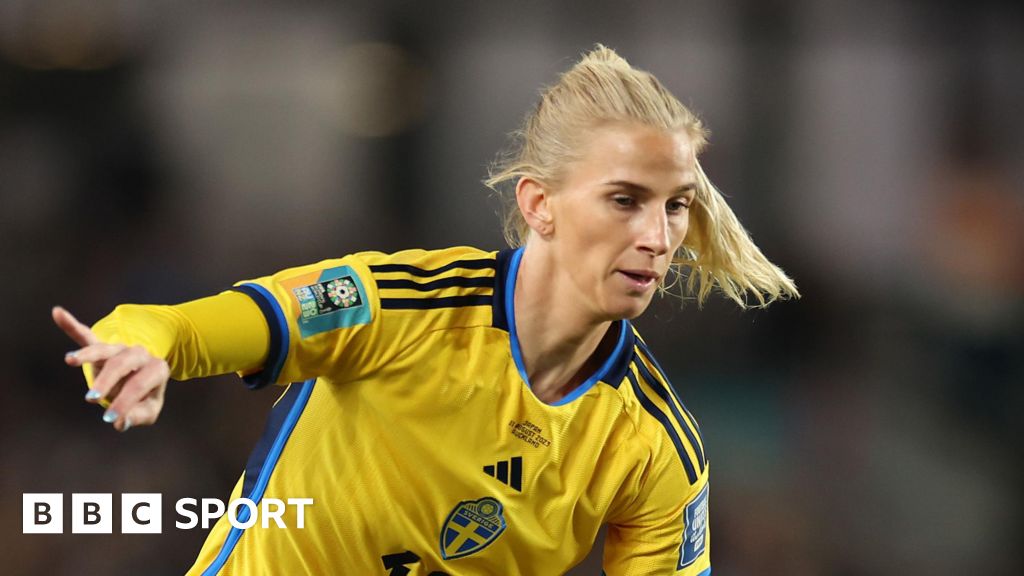 Sofia Jakobsson: London City Lionesses close to signing San Diego Wave forward