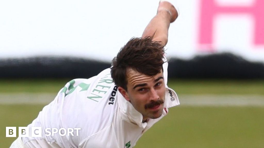 County Championship: Leicestershire beat Middlesex by 123 runs – BBC Sport