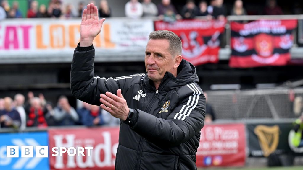 Stephen Baxter appointed new Carrick Rangers manager