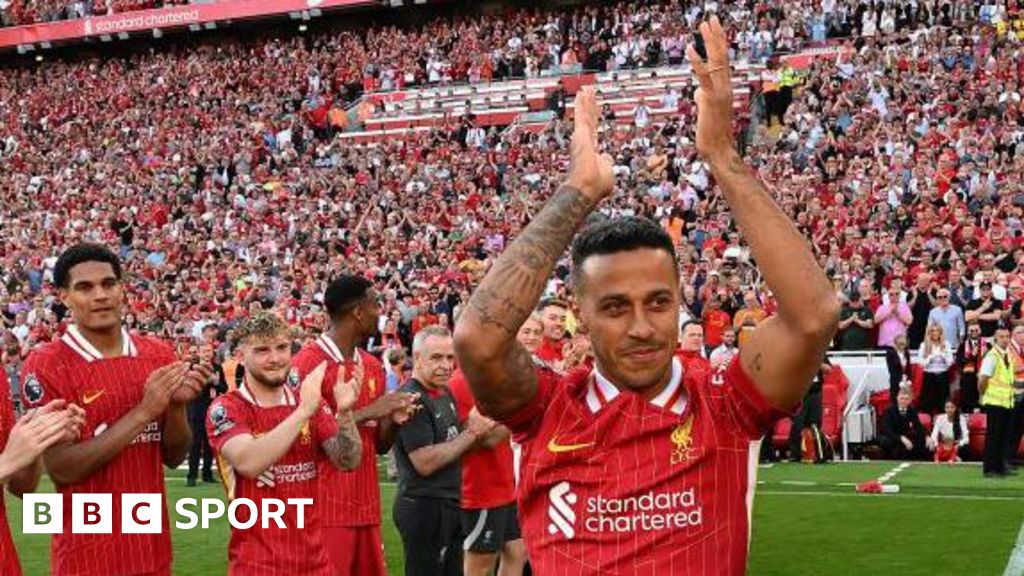 Thiago retires after leaving Liverpool