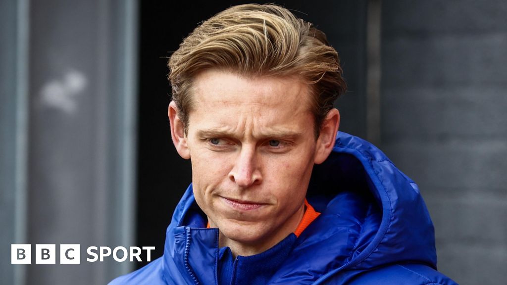 Dutch call up Maatsen as De Jong & Koopmeiners out