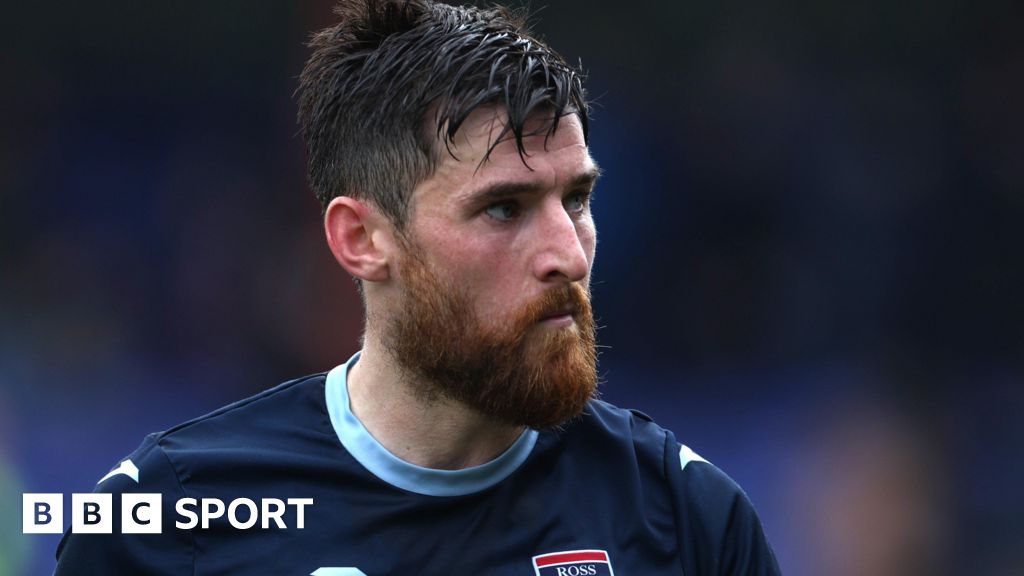 Northampton sign Ross County skipper Baldwin