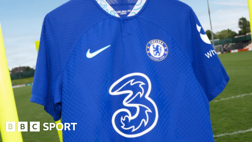 New Chelsea 2022/23 home kit honours club legend Drake