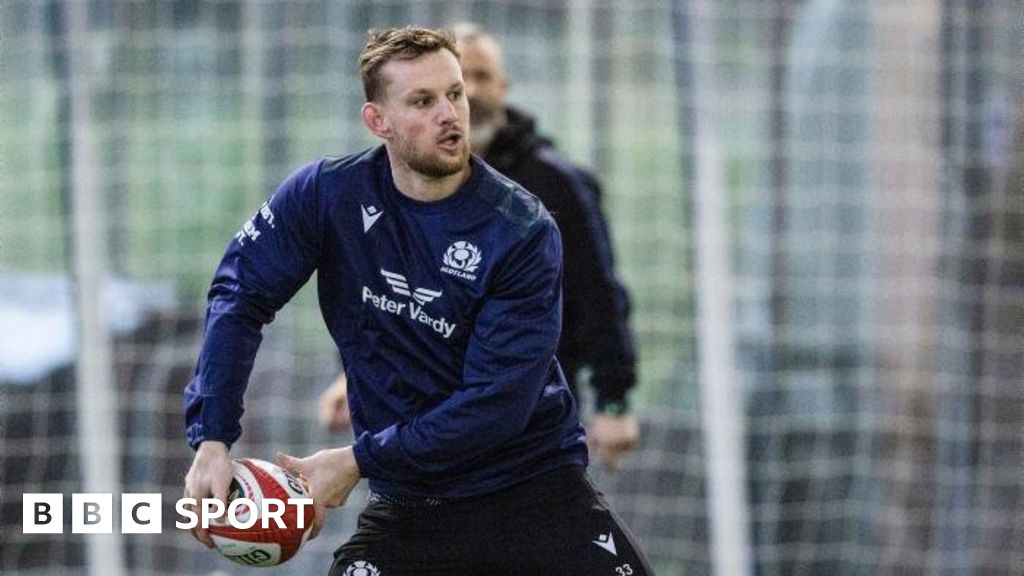 Hutchinson stays at Saints after signing new contract - BBC Sport