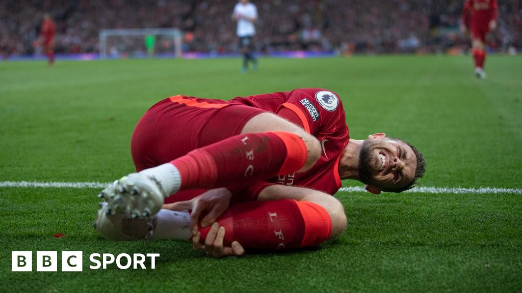 Liverpool had the third highest injury rate in Premier League - BBC Sport