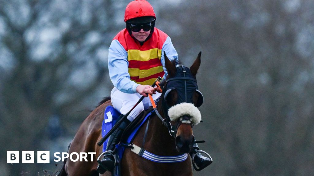 Jockey Procter fractured her spine in Cartmel fall