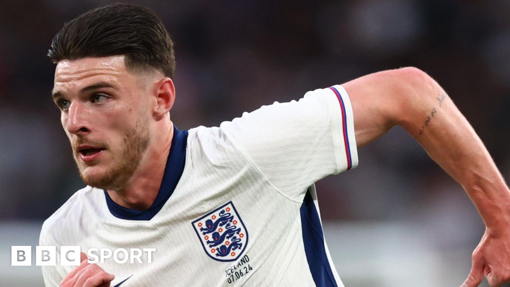 Euro 2024 Fake England and Scotland kits on the rise BBC Sport