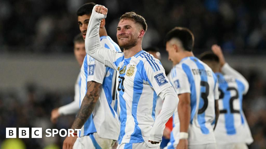 2026 World Cup qualifying: Argentina ease to 3-0 win over Chile without Lionel Messi