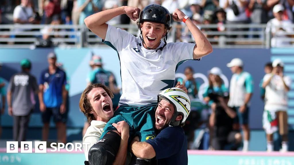 Australian Palmer retains Olympic skateboard crown