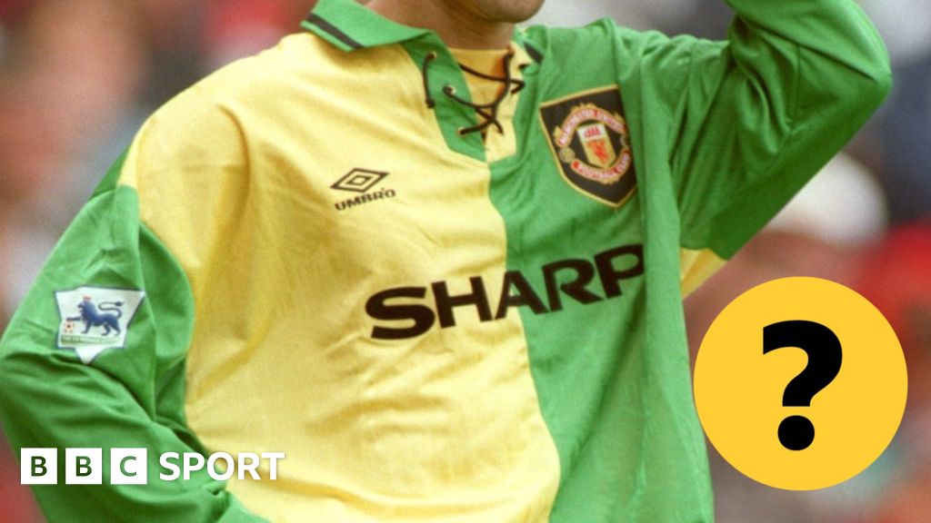 Man united green store and yellow kit