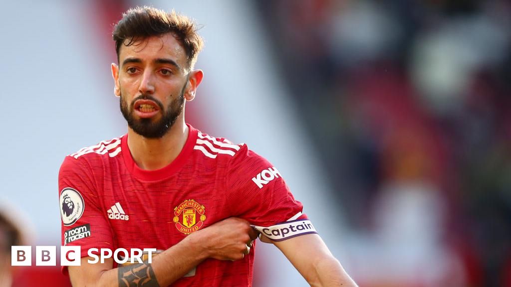 Fernandes named Man Utd captain - BBC Sport