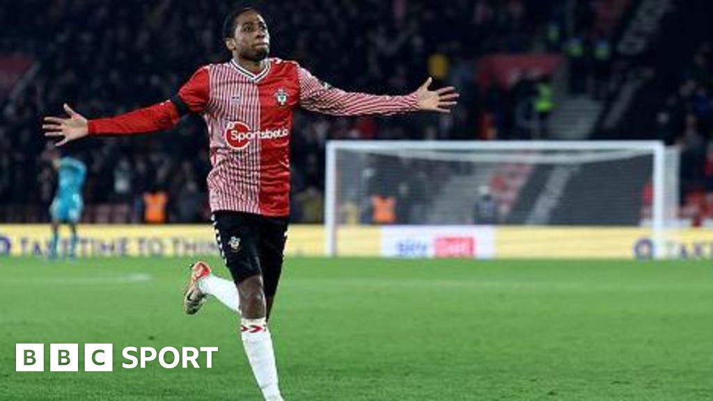 Southampton: Russell Martin praises Kyle Walker-Peters - BBC Sport