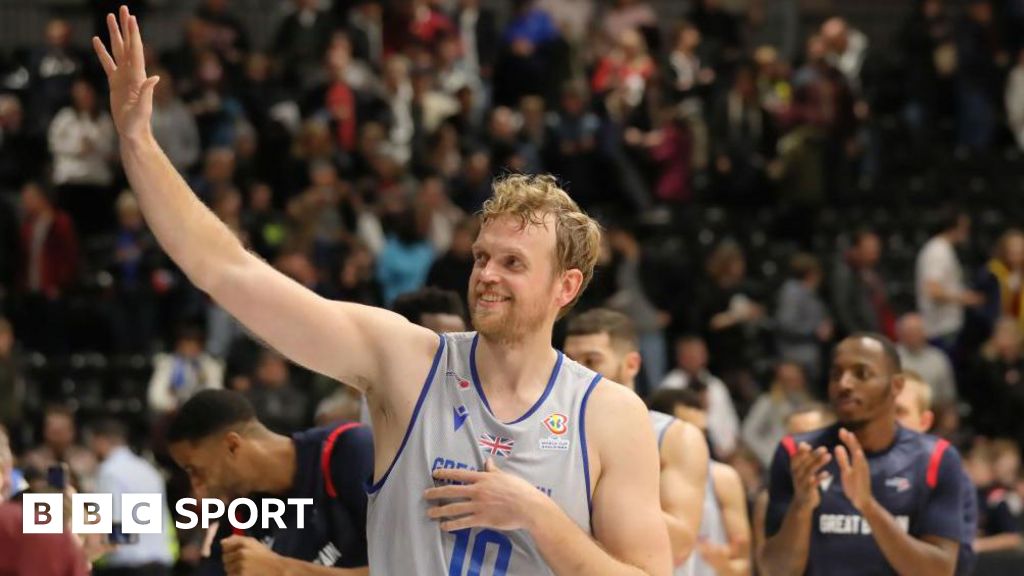 Dan Clark: Ex-Great Britain basketball international launches Surrey 89ers