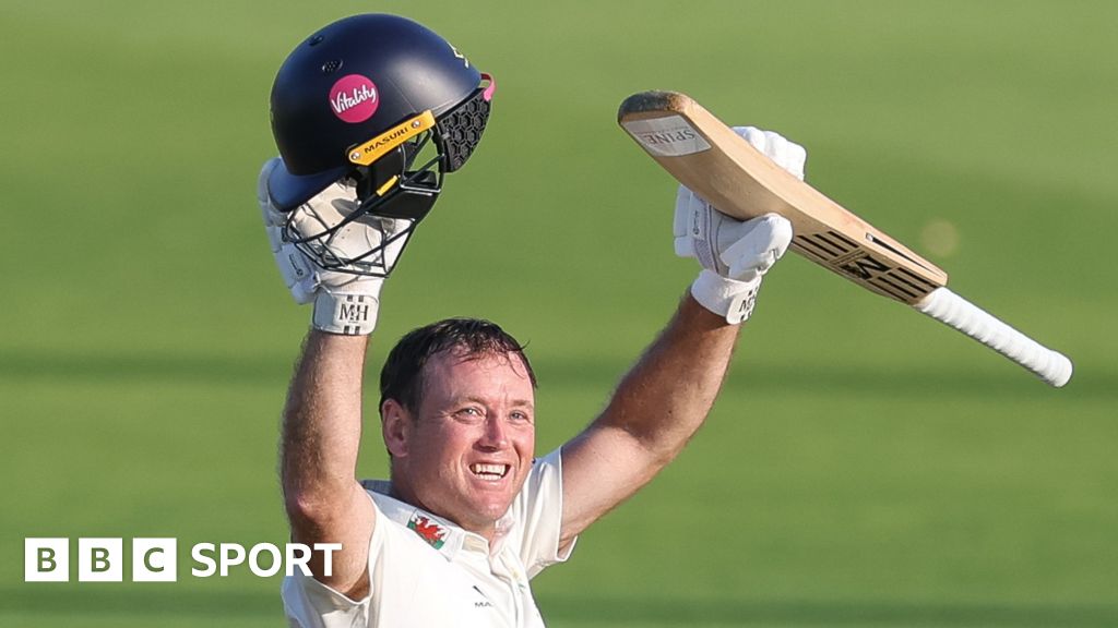 Colin Ingram Sets Glamorgan Record with 206 Not Out